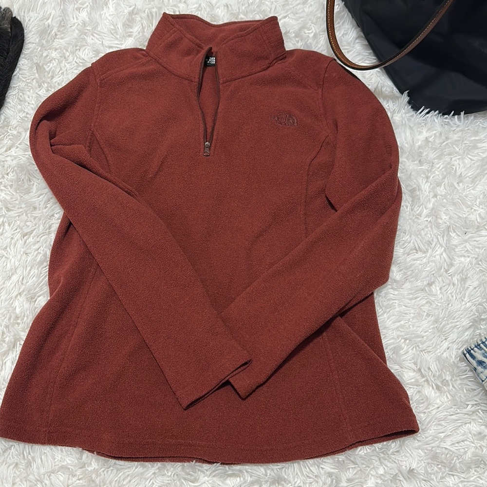 Fleece North face quarter zip